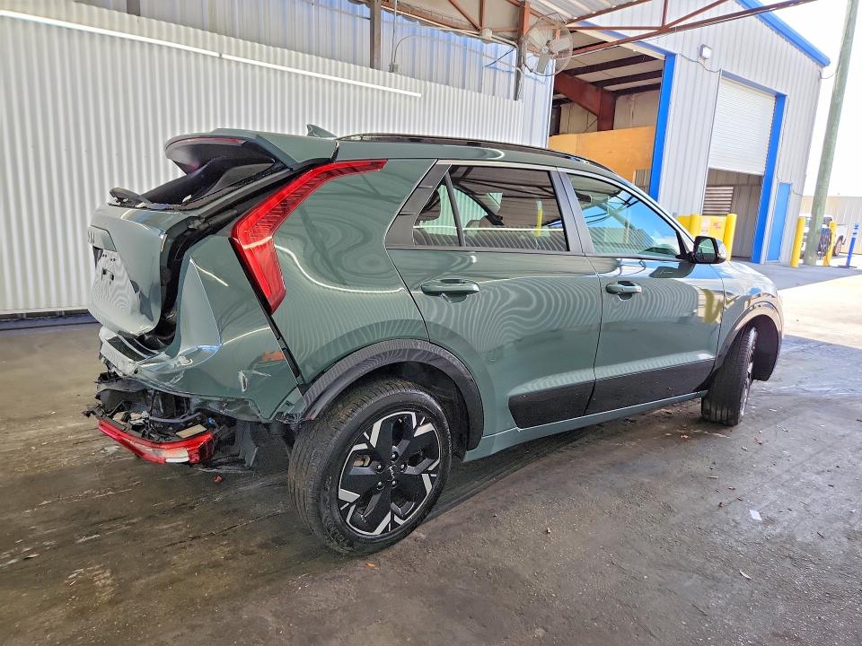 2023 Kia Niro VIN KNDCR3L15P5045196 COPART salvage auction — REAR END, Fl - Certificate Of Destruction, sold $1,050 on 2026-07-30 (photo 3)