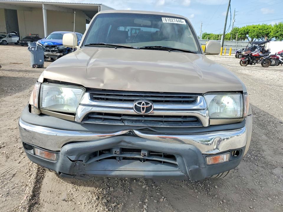 2001 Toyota 4runner VIN JT3GN86R510187391 COPART salvage auction — FRONT END, Fl - Cert Of Title Slvg Rebuildable, sold $20 on 2026-07-29 (photo 5)