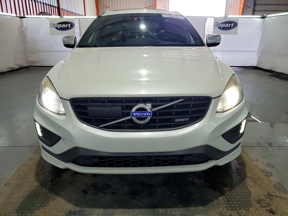 2015 Volvo Xc60 VIN YV4902RS1F2629087 COPART salvage auction — NORMAL WEAR, AB - BOS - ACTIVE, sold $2,150 on 2026-07-29 (photo 5)