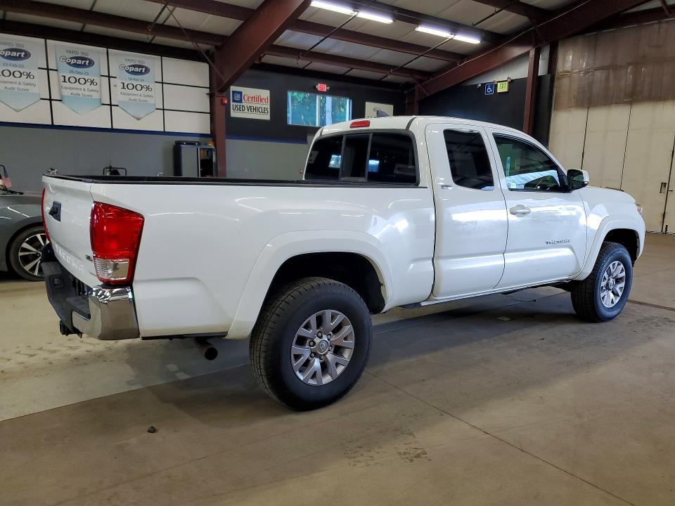 2017 Toyota Tacoma VIN 5TFSZ5AN3HX051498 COPART salvage auction — REAR END, MA - CERTIFICATE OF TITLE, sold $475 on 2026-07-30 (photo 3)