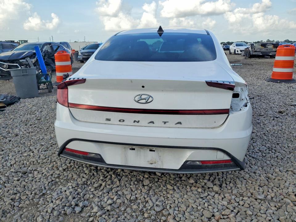 2023 Hyundai Sonata VIN KMHL24JA2PA255450 COPART salvage auction — REAR END, TX - CERTIFICATE OF TITLE, sold $2,650 on 2026-07-23 (photo 6)