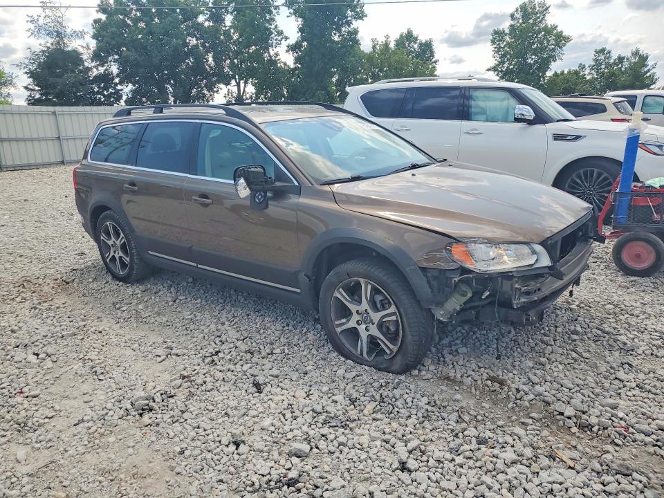 2013 Volvo Xc70 VIN YV4902BZ1D1151148 COPART salvage auction — FRONT END, Mi - Certificate Of Title, sold $3,500 on 2026-08-06 (photo 4)