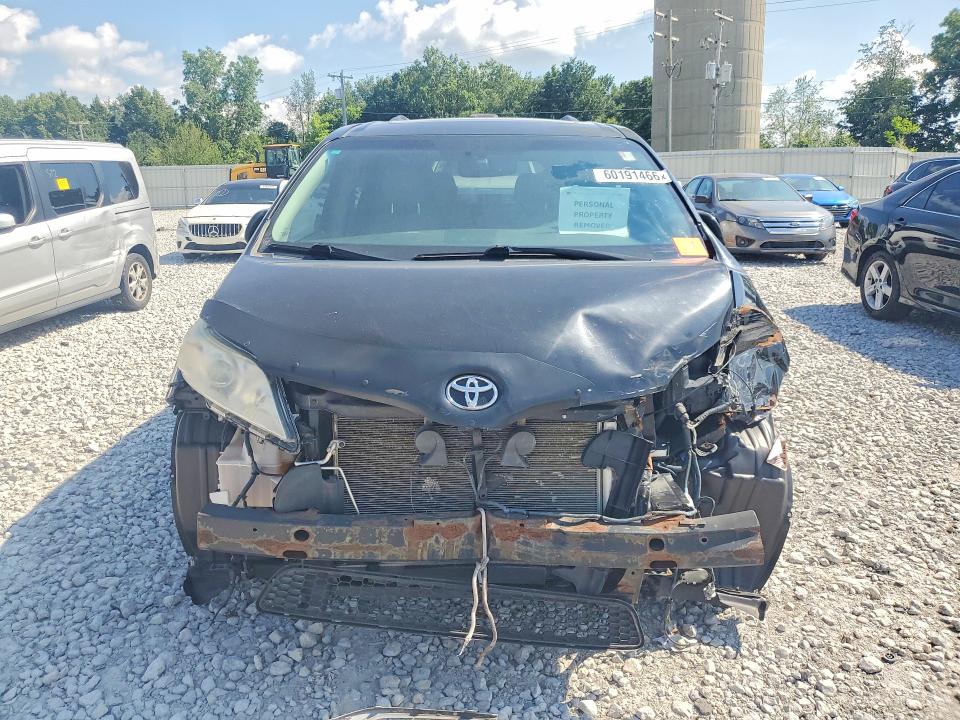 2013 Toyota Sienna VIN 5TDDK3DC4DS066670 COPART salvage auction — FRONT END, MI - CERTIFICATE OF TITLE, sold $2,000 on 2026-07-30 (photo 5)