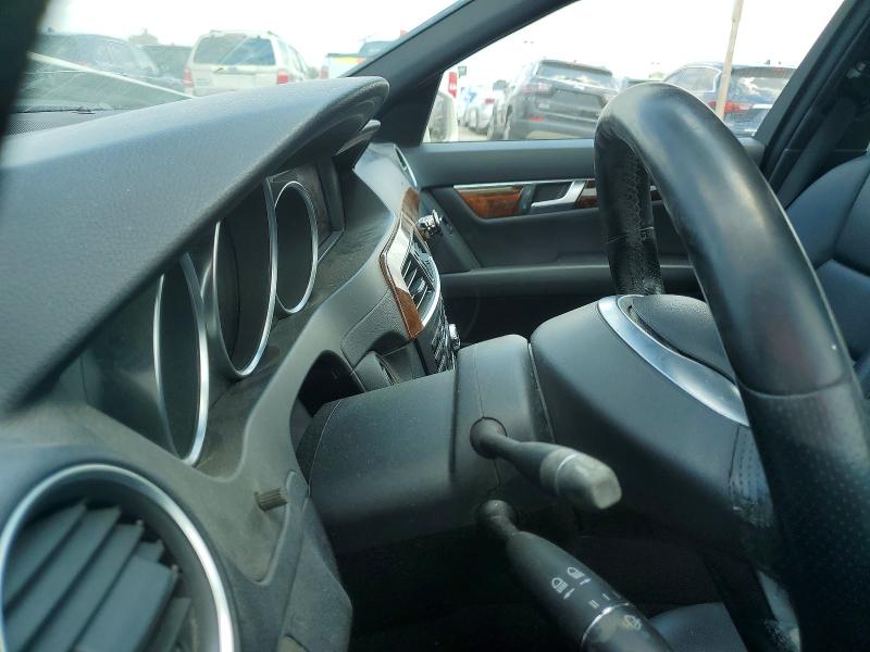 2012 Mercedes-benz C-klasse VIN WDDGF8BB9CR234783 COPART salvage auction — FRONT END, Salvage Title, sold $825 on 2026-08-11 (photo 9)