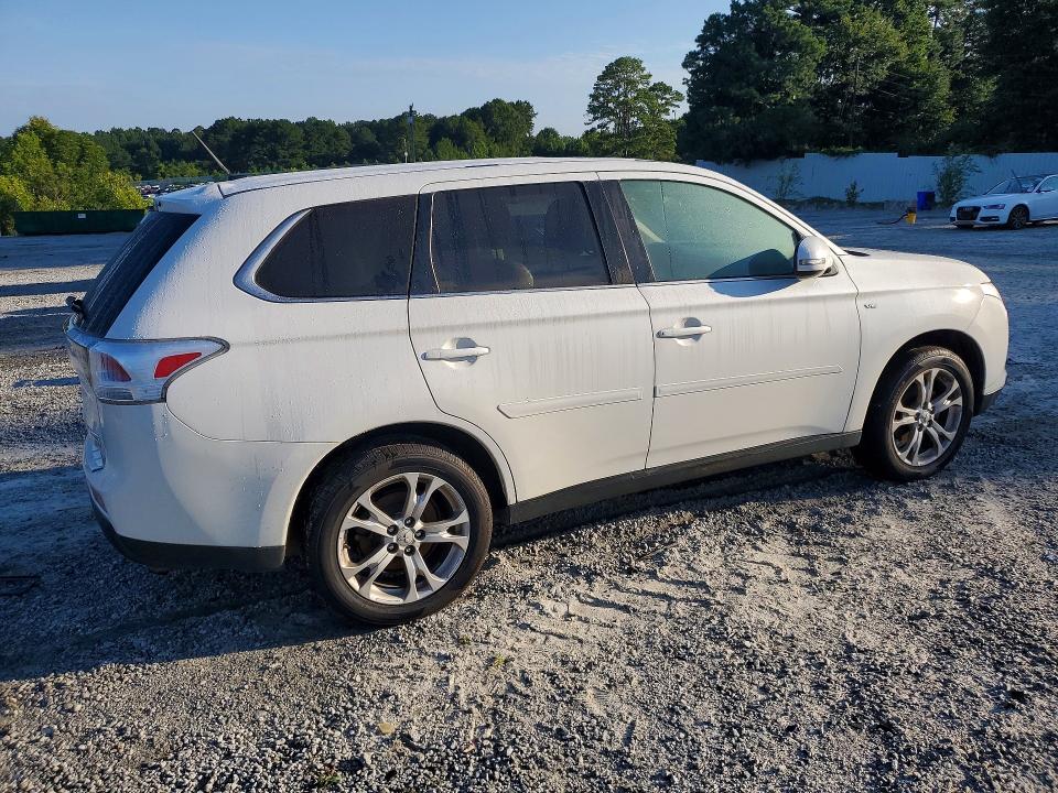 2014 Mitsubishi Outlander VIN JA4JZ4AX0EZ001594 COPART salvage auction — MECHANICAL, GA - CERTIFICATE OF TITLE, sold $2,200 on 2026-07-28 (photo 3)