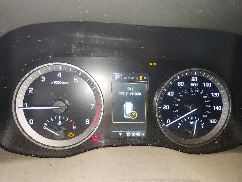 2017 Hyundai Tucson VIN KM8J33A23HU467992 COPART salvage auction — MINOR DENT/SCRATCHES, AZ - CERTIFICATE OF TITLE, sold $1,600 on 2026-07-29 (photo 9)