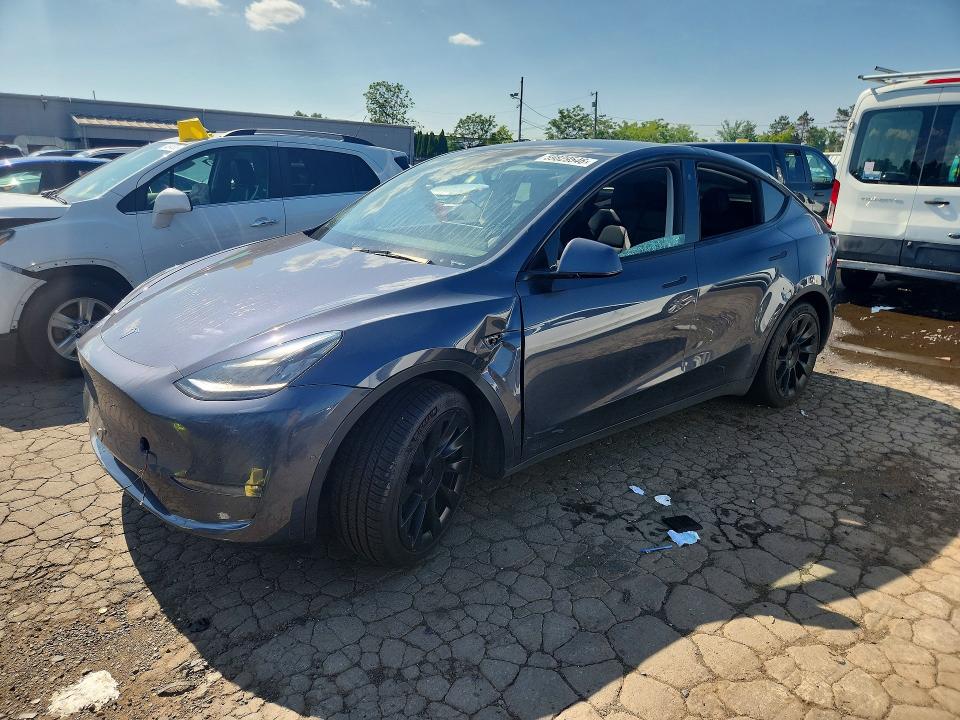 2022 Tesla Model y VIN 7SAYGDEE9NA009301 — COPART salvage auction photo