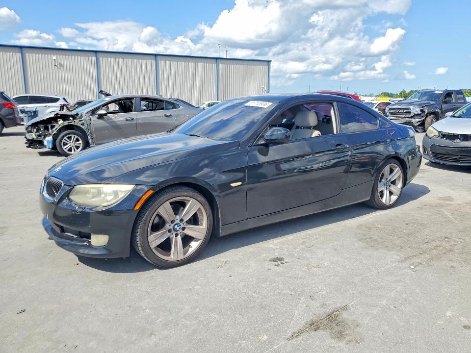2011 BMW 3 series VIN WBAKE3C59BE441700 COPART salvage auction — REAR END, Fl - Cert Of Title Slvg Rebuildable, sold $350 on 2026-08-03 (photo 1)