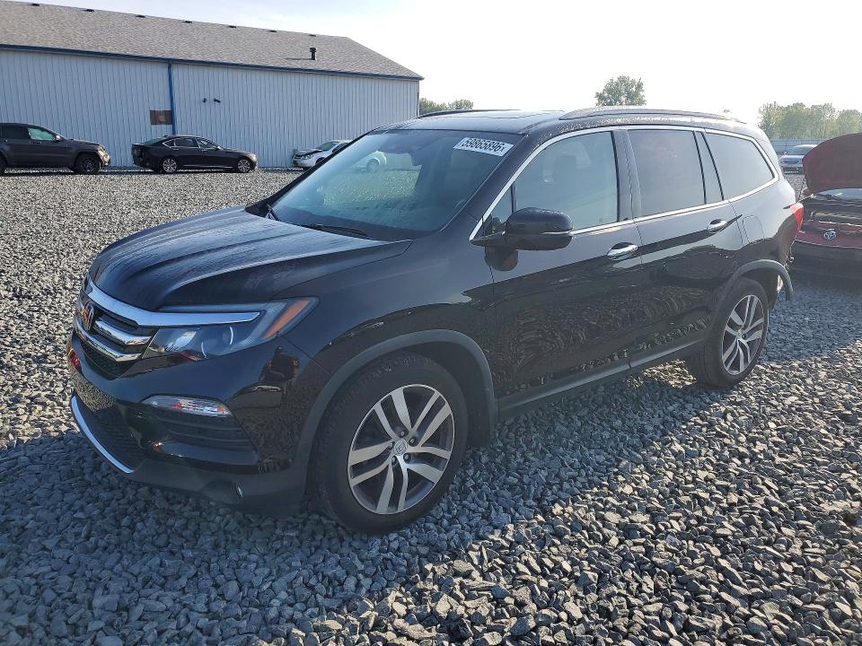 2017 Honda Pilot VIN 5FNYF6H99HB002950 — COPART salvage auction photo