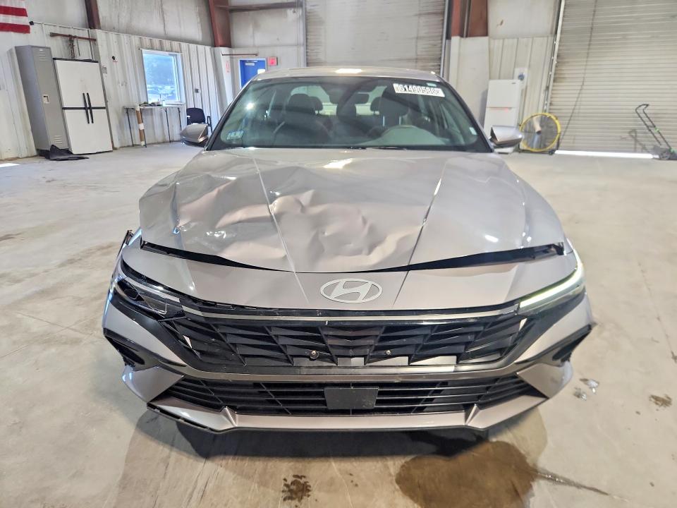2025 Hyundai Elantra VIN KMHLS4DG7SU984681 COPART salvage auction — FRONT END, MA - CERTIFICATE OF TITLE, sold $375 on 2026-07-22 (photo 5)