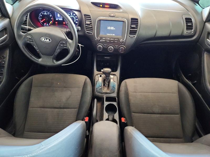 2018 Kia Forte VIN 3KPFL4A73JE261135 COPART salvage auction — MINOR DENT/SCRATCHES, Az - Certificate Of Title, sold $825 on 2026-07-27 (photo 8)