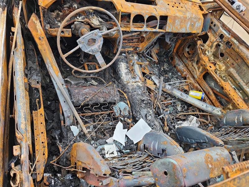 1986 Nissan 300zx VIN JN1CZ14S9GX105693 COPART salvage auction — BURN, On - Permit Irrepairable, sold $175 on 2026-07-28 (photo 8)