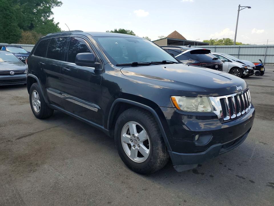 2011 Jeep Grand cherokee VIN 1J4RR4GG4BC515389 COPART salvage auction — MINOR DENT/SCRATCHES, Pa - Cert Of Title, sold $1,000 on 2026-07-09 (photo 4)