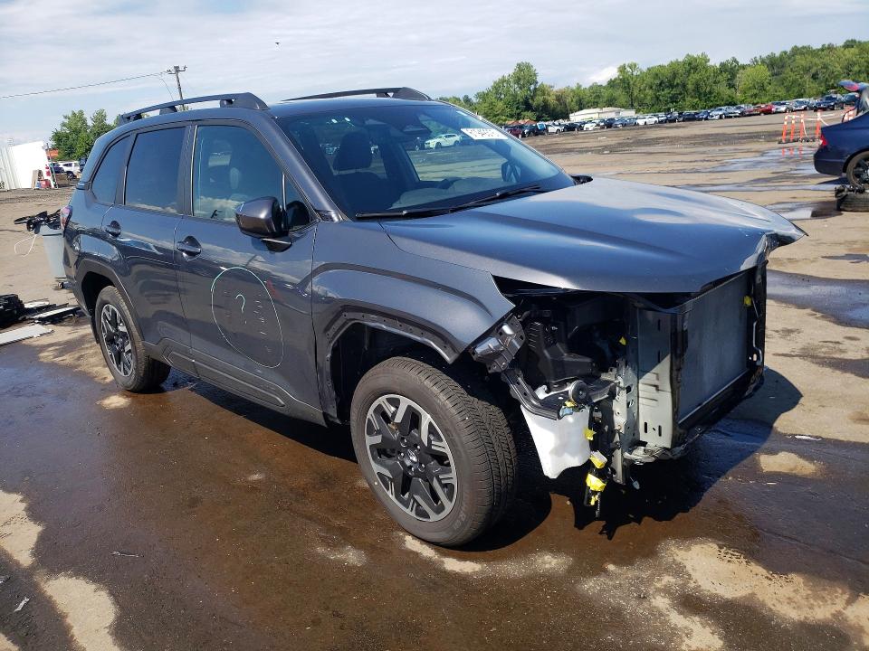 2025 Subaru Forester VIN JF2SLDDC0SH529238 COPART salvage auction — FRONT END, Ct - Cert Of Title-Salvage, sold $10,300 on 2026-07-31 (photo 4)