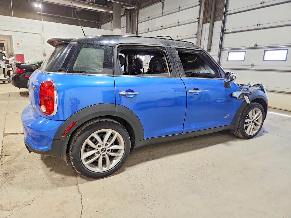 2014 Mini Cooper VIN WMWZC5C57EWP35479 COPART salvage auction — BURN, Mn - Cert Of Title-Prior Salvage, sold $525 on 2026-08-11 (photo 3)