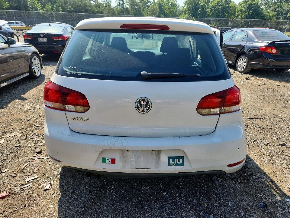 2012 Volkswagen VIN WVWDB7AJ6CW290595 COPART salvage auction — SIDE, Md - Cert Of Salvage > 75% Damage, sold $225 on 2026-07-21 (photo 6)