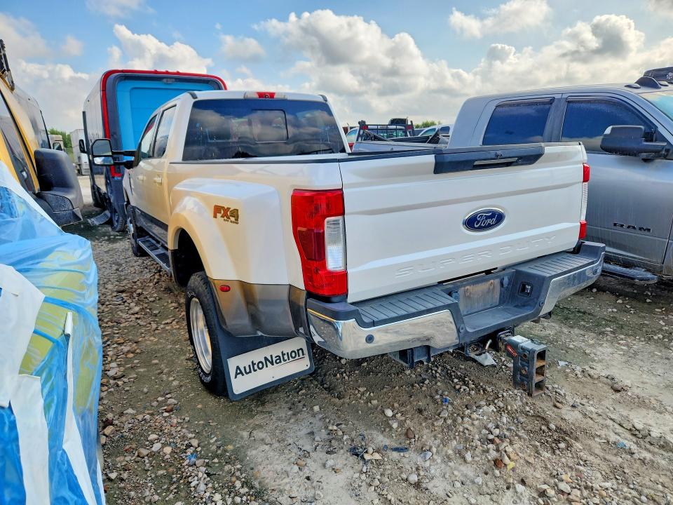 2019 Ford F-350 VIN 1FT8W3DT9KEG16003 COPART salvage auction — MECHANICAL, TX - CERTIFICATE OF TITLE (P), sold $15,200 on 2026-07-27 (photo 2)