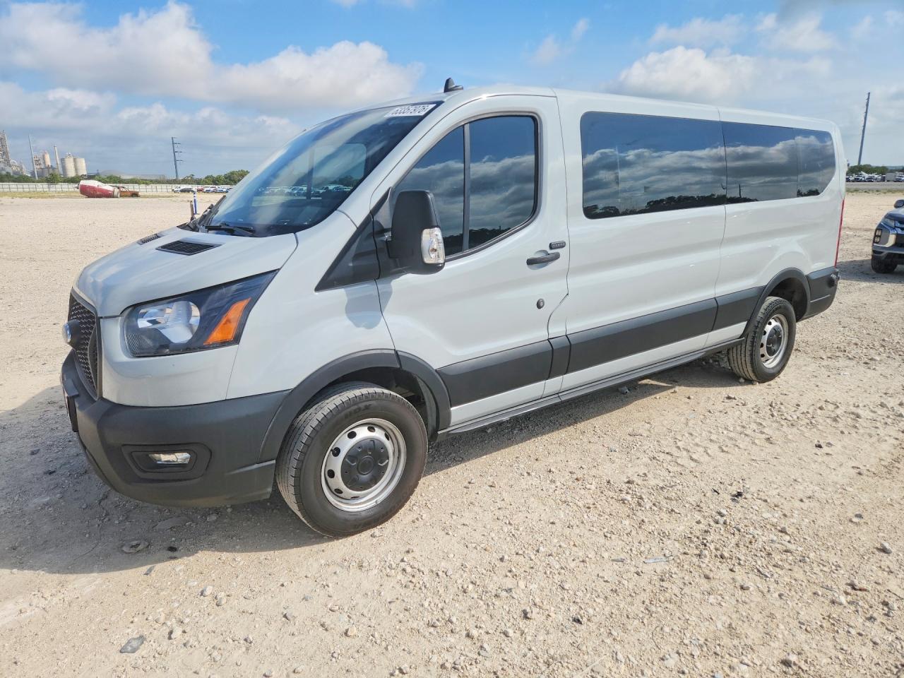 2023 Ford Transit VIN 1FTBR1Y88PKA21644 — COPART salvage auction photo