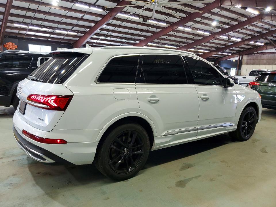 2021 Audi Q7 VIN WA1AJAF79MD010062 COPART salvage auction — MINOR DENT/SCRATCHES, CT - CERTIFICATE OF TITLE (P), sold $9,000 on 2026-07-09 (photo 3)