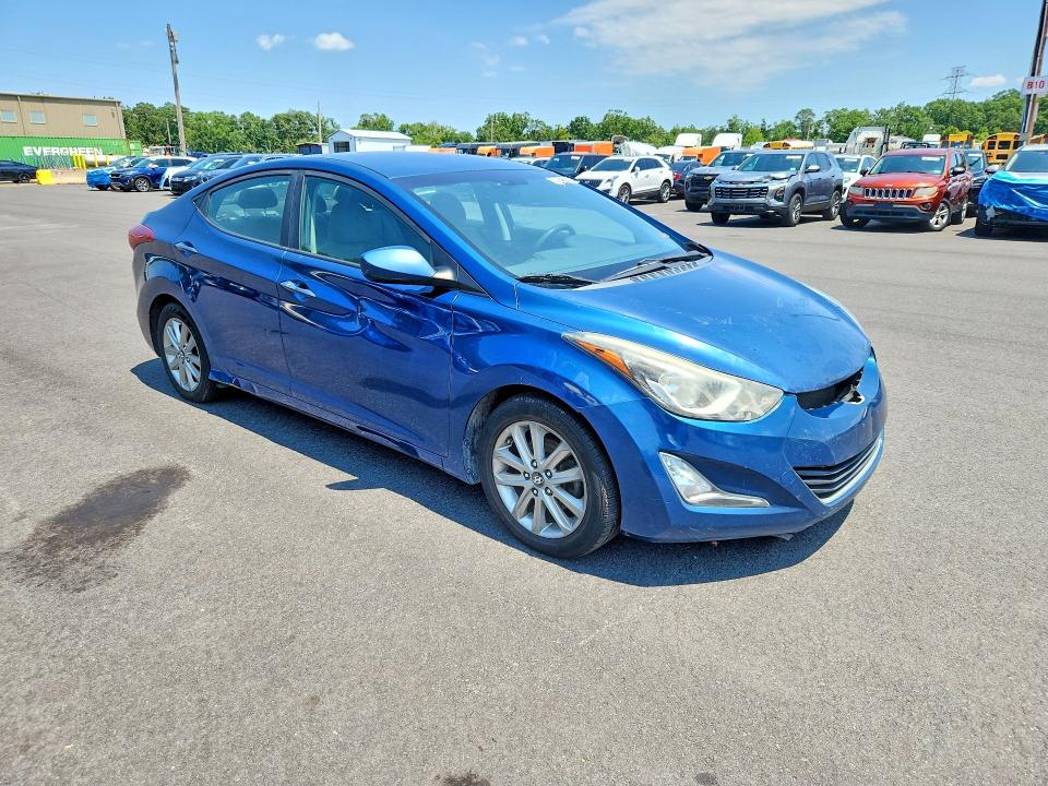 2015 Hyundai Elantra VIN KMHDH4AE6FU446999 COPART salvage auction — MINOR DENT/SCRATCHES, Va - Certificate Of Title, sold $125 on 2026-07-28 (photo 4)