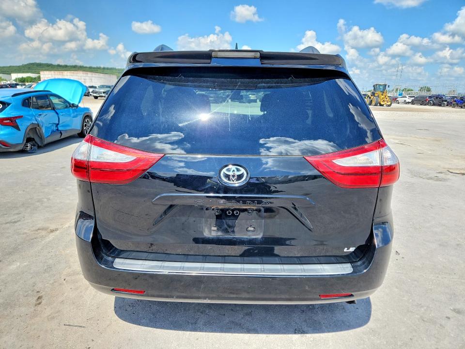 2018 Toyota Sienna VIN 5TDKZ3DC7JS959852 COPART salvage auction — WATER/FLOOD, OK - CERT OF TITLE-SALVAGE FLOOD, sold $175 on 2026-07-29 (photo 6)