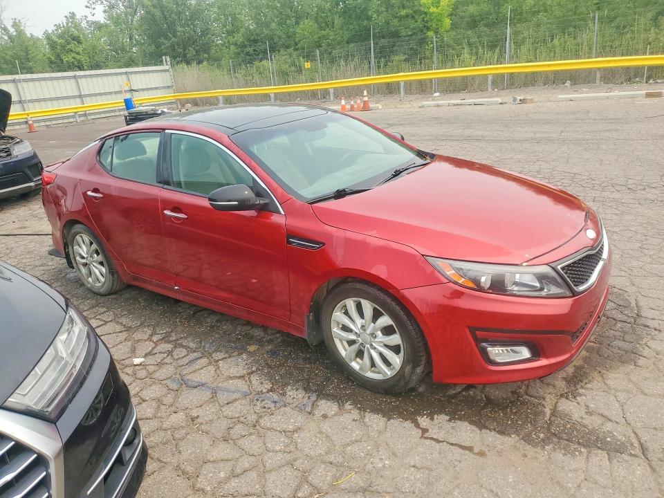2014 Kia Optima VIN 5XXGN4A75EG313845 COPART salvage auction — MINOR DENT/SCRATCHES, MI - CERTIFICATE OF TITLE, sold $300 on 2026-07-31 (photo 4)