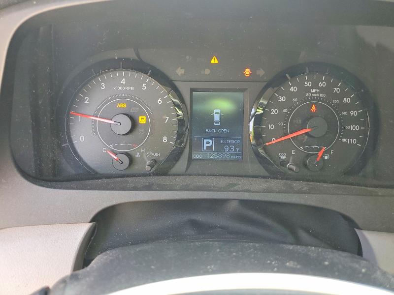 2015 Toyota Sienna VIN 5TDKK3DC5FS624228 COPART salvage auction — FRONT END, Salvage Title, sold $950 on 2026-07-17 (photo 9)