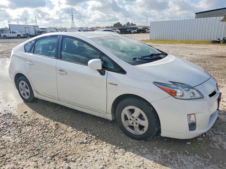 2010 Toyota Prius VIN JTDKN3DUXA0181277 COPART salvage auction — MECHANICAL, GA - CERTIFICATE OF TITLE, sold $2,250 on 2026-07-31 (photo 4)
