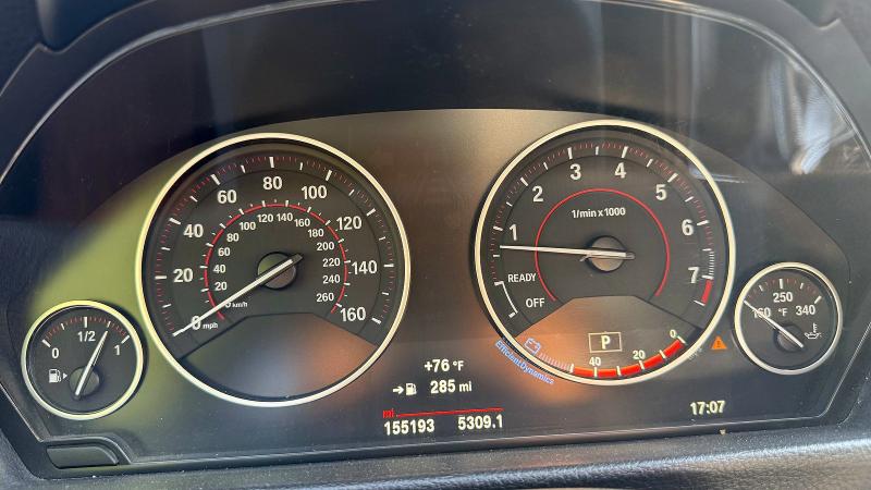 2017 BMW 4er VIN WBA4F9C32HG812362 COPART salvage auction — MINOR DENT/SCRATCHES, Ma - Certificate Of Title (P), sold $5,300 on 2026-08-22 (photo 8)