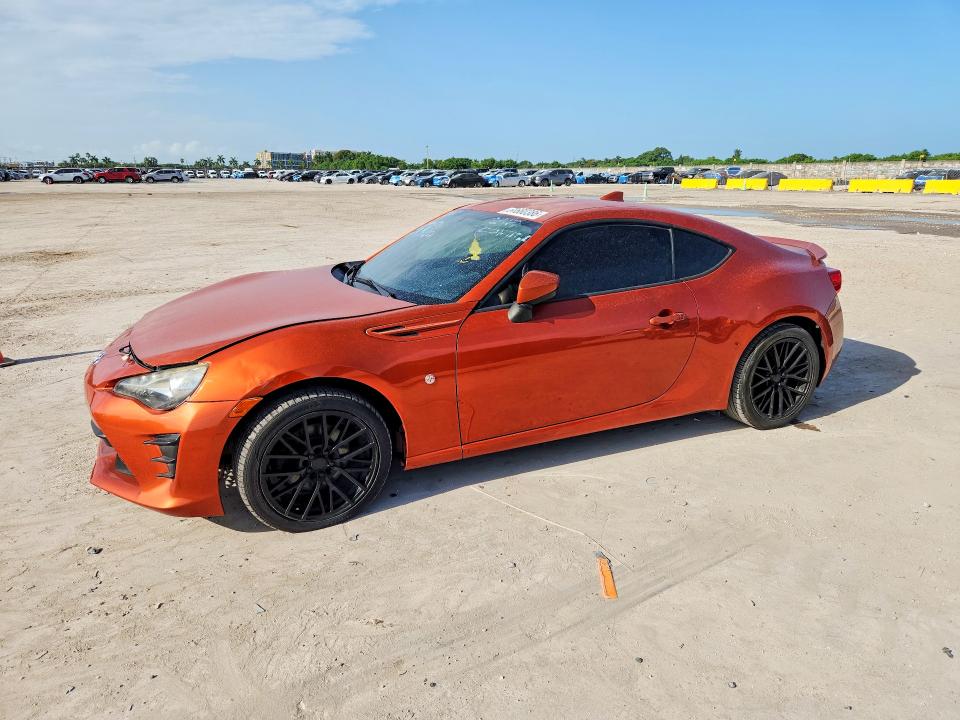 2017 Toyota Gt86 VIN JF1ZNAA19H8705467 COPART salvage auction — MINOR DENT/SCRATCHES, Ca - Dis/Dlr/Exp Only Clean Title (P), sold $1,500 on 2026-07-29 (photo 1)
