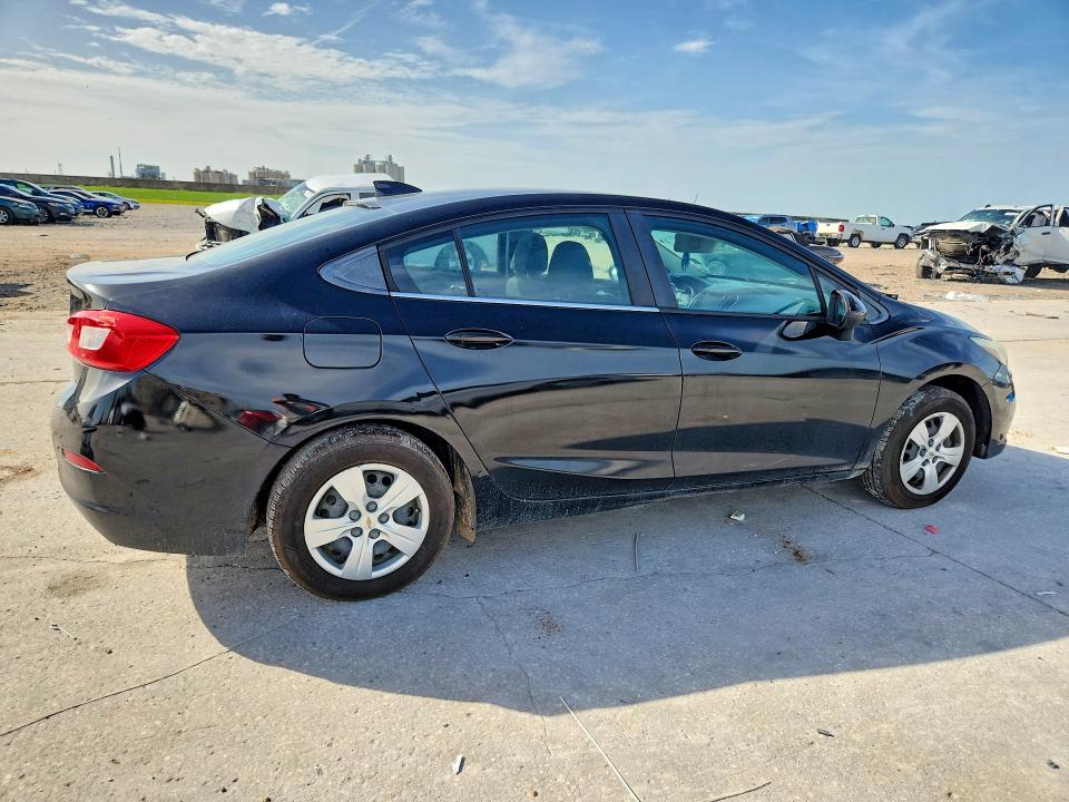 2016 Chevrolet Cruze VIN 1G1BC5SM7G7265036 COPART salvage auction — MINOR DENT/SCRATCHES, MS - CERTIFICATE OF TITLE (P), sold $650 on 2026-07-30 (photo 3)