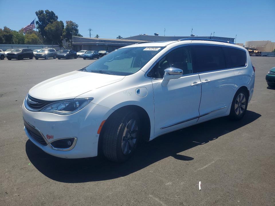 2018 Chrysler Pacifica VIN 2C4RC1N77JR248294 COPART salvage auction — FRONT END, Salvage Title, sold $3,250 on 2026-07-22 (photo 1)