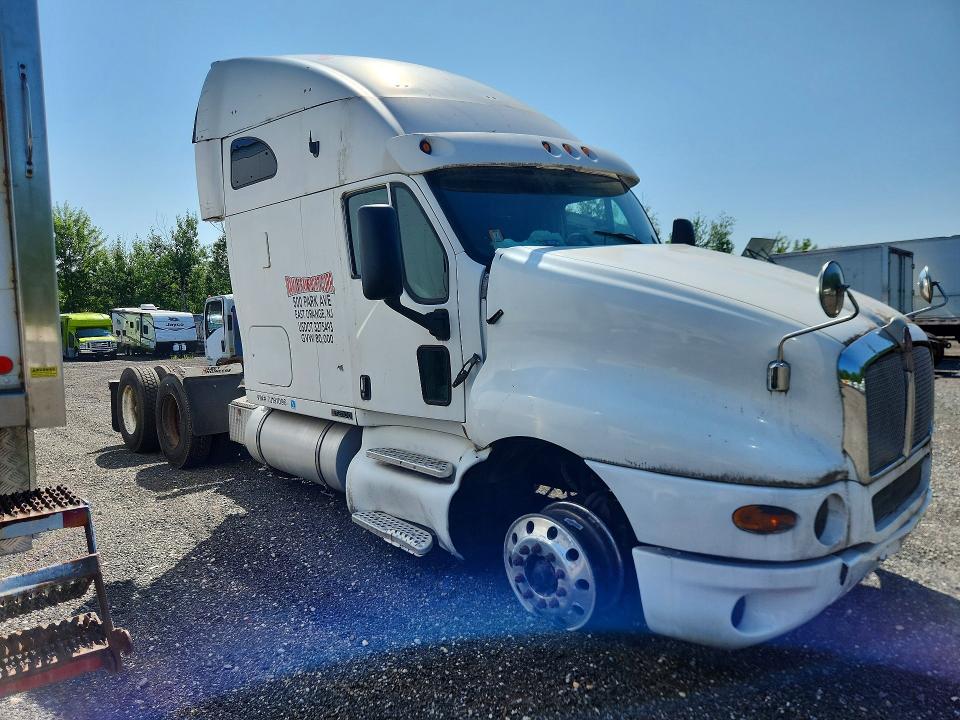 2007 Kenworth All models VIN 1XKTDU8X07J191096 COPART salvage auction — FRONT END, CT, sold $1,800 on 2026-08-31 (photo 4)