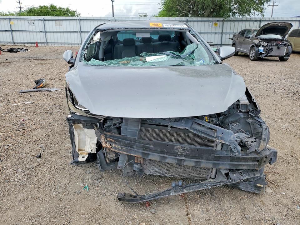 2015 Hyundai Elantra VIN KMHDH4AE6FU280046 COPART salvage auction — FRONT END, TX - SALVAGE VEHICLE TITLE (P), sold $400 on 2026-07-15 (photo 5)