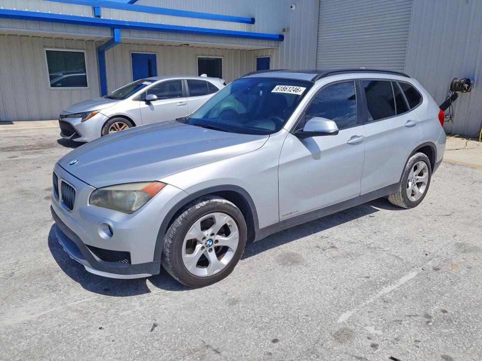 2015 BMW X1 VIN WBAVM1C54FV316422 COPART salvage auction — MINOR DENT/SCRATCHES, Fl - Certificate Of Title (P), sold $125 on 2026-07-29 (photo 1)