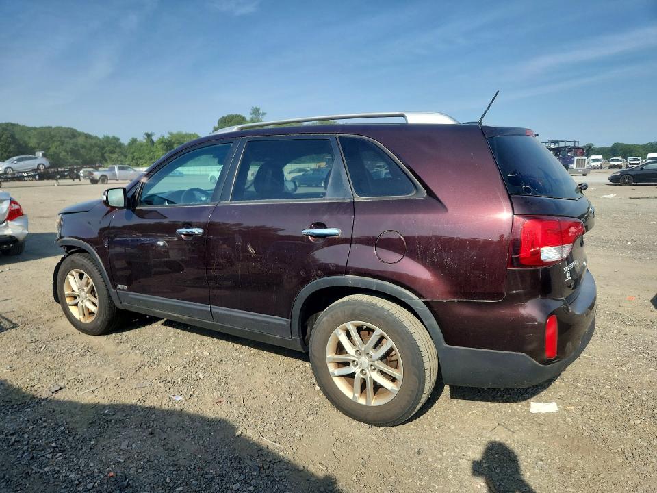 2015 Kia Sorento VIN 5XYKTDA67FG617098 COPART salvage auction — FRONT END, Ma - Cert Of Title-Reconstrctd Coll, sold $775 on 2026-07-29 (photo 2)