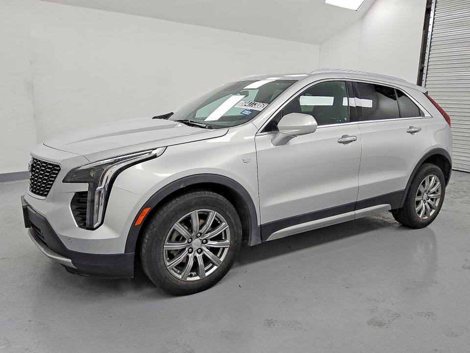 2020 Cadillac Xt4 VIN 1GYFZDR41LF123623 COPART salvage auction — MINOR DENT/SCRATCHES, TX - CERTIFICATE OF TITLE, sold $8,300 on 2026-07-28 (photo 1)