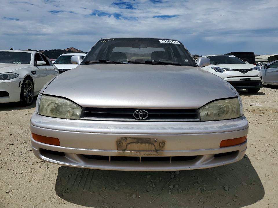 1994 Toyota Camry VIN JT2SK12E4R0268167 COPART salvage auction — MINOR DENT/SCRATCHES, CA - DLR/DIS/EXP ONLY SALVAGE TITLE, sold $1,200 on 2026-07-23 (photo 5)