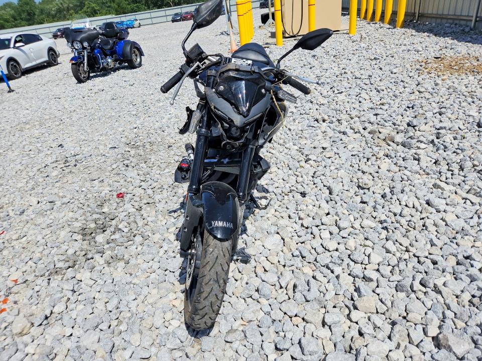 2020 Yamaha Mt-03 VIN MH3RH20Y2LK003137 COPART salvage auction — SIDE, Oh - Cert Of Title-Salvage, sold $350 on 2026-07-23 (photo 2)