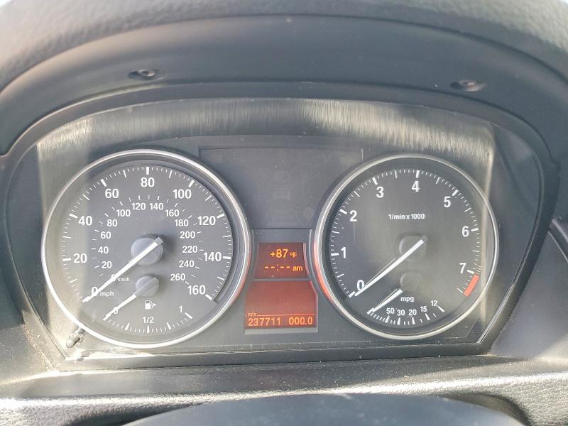 2013 BMW X1 VIN WBAVM1C57DVW46309 COPART salvage auction — MINOR DENT/SCRATCHES, Ca - Dis/Dlr/Exp Only Clean Title, sold $500 on 2026-09-02 (photo 9)