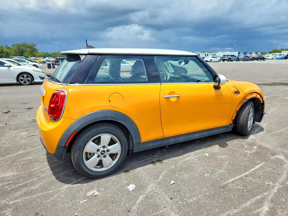 2015 Mini Cooper VIN WMWXM5C59FT973163 COPART salvage auction — FRONT END, Fl - Cert Of Title Slvg Rebuildable, sold $950 on 2026-07-27 (photo 3)