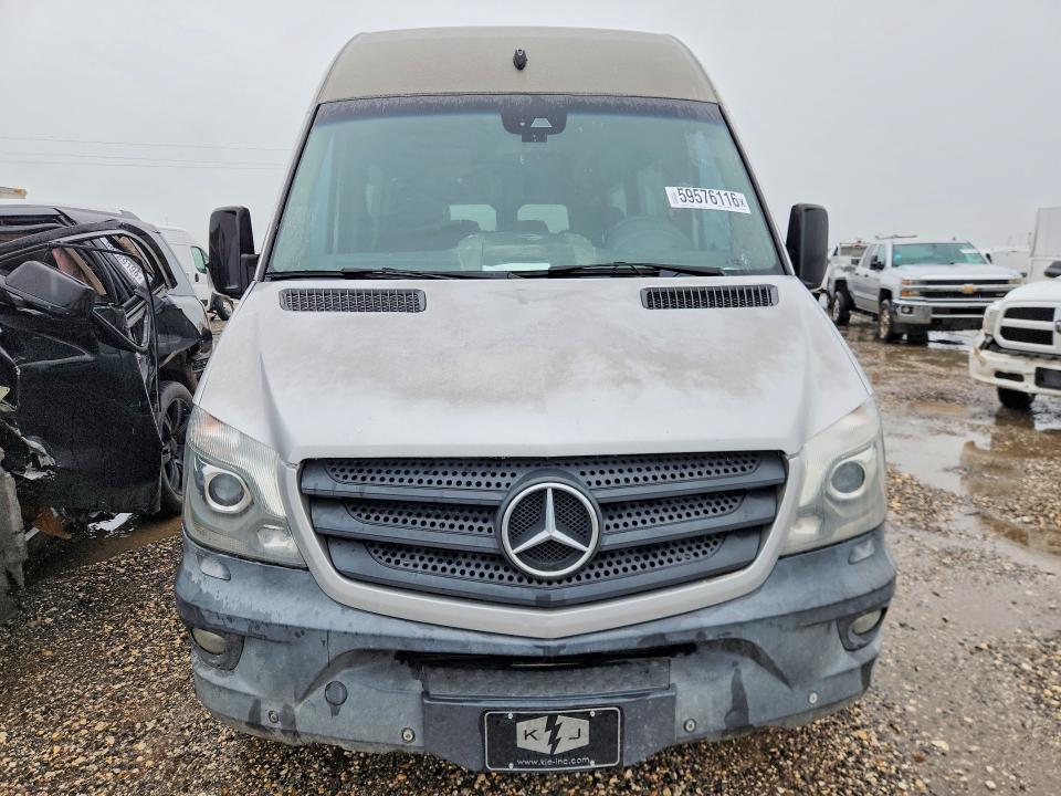 2016 Mercedes-benz Sprinter VIN 8BRPE8DD6GE122031 COPART salvage auction — MINOR DENT/SCRATCHES, LA - CERTIFICATE OF TITLE, sold $13,200 on 2026-07-28 (photo 5)
