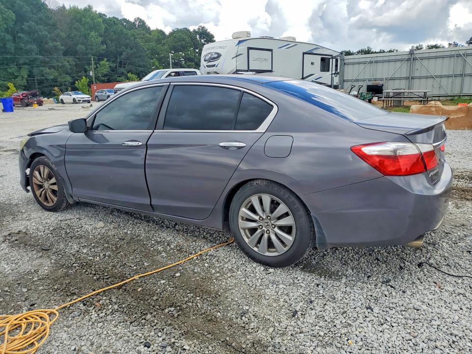 2014 Honda Accord VIN 1HGCR2F55EA109414 COPART salvage auction — FRONT END, Salvage Title, sold $1,100 on 2026-08-03 (photo 2)