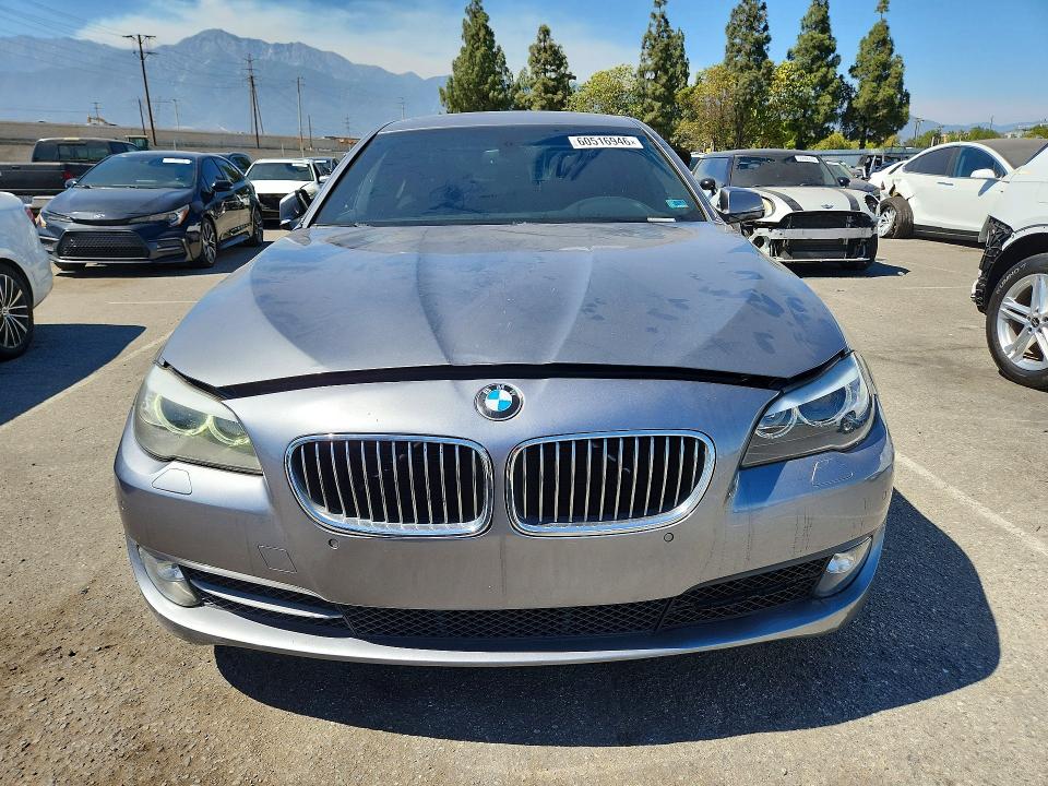 2012 BMW 5er VIN WBAFR7C54CC811221 COPART salvage auction — SIDE, Ca - Salvage Certificate, sold $150 on 2026-07-28 (photo 5)