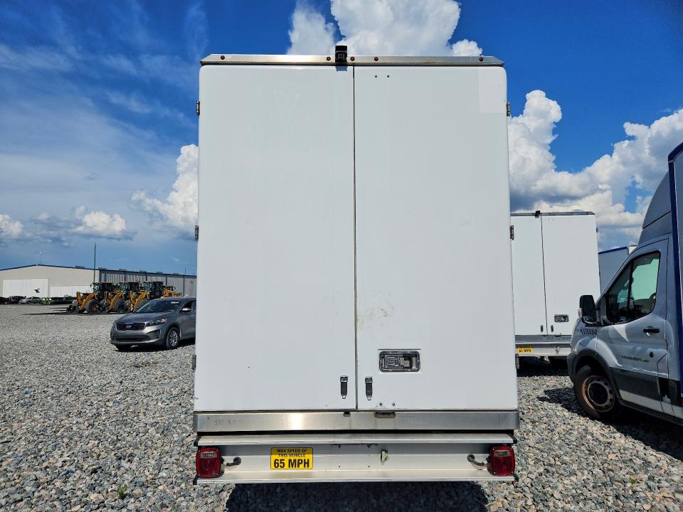 2023 Ford Econoline VIN 1FDWE3FK6PDD18824 COPART salvage auction — MINOR DENT/SCRATCHES, FL - CERTIFICATE OF TITLE (P), sold $9,700 on 2026-07-28 (photo 6)