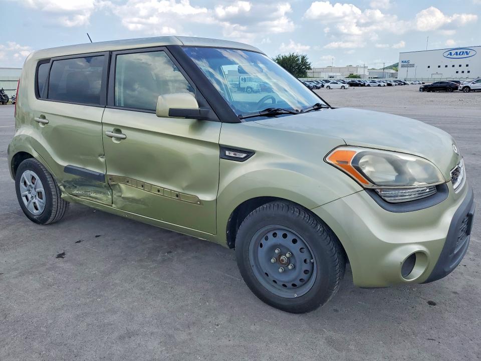 2013 Kia Soul VIN KNDJT2A53D7532924 COPART salvage auction — SIDE, Ok - Cert Of Title-Salvage, sold $2,000 on 2026-07-17 (photo 4)