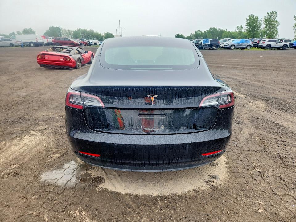 2018 Tesla Model 3 VIN 5YJ3E1EA7JF095617 COPART salvage auction — MINOR DENT/SCRATCHES, Qc - Aucune Mention, sold $9,300 on 2026-07-29 (photo 6)