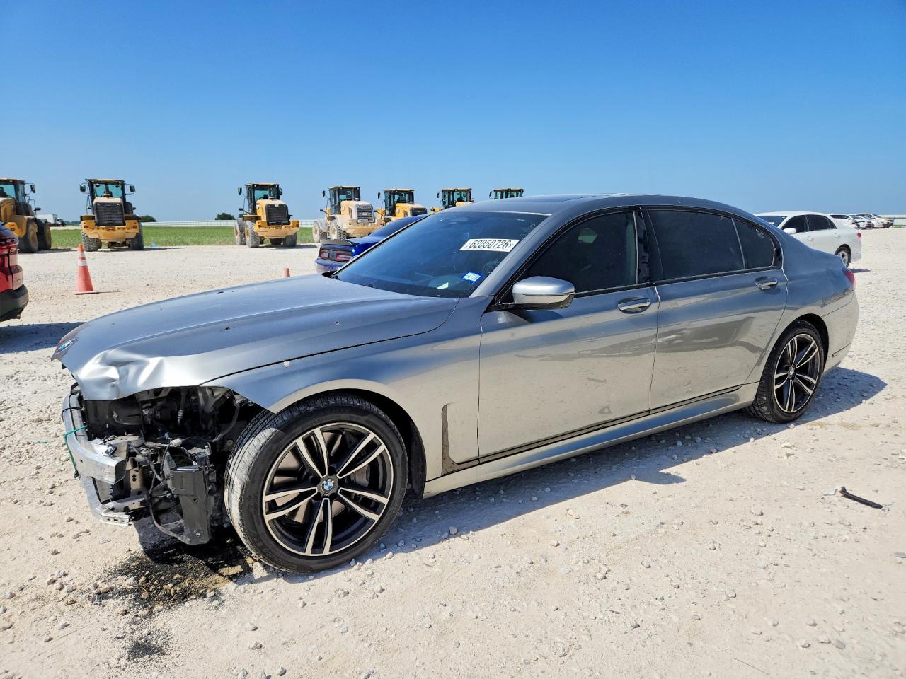 2021 BMW 7 Series VIN WBA7U2C03MCF05240 — COPART salvage auction photo