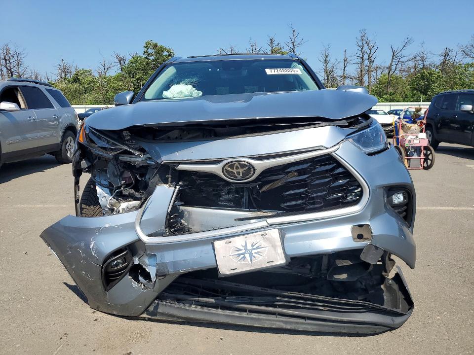 2021 Toyota VIN 5TDGZRBH7MS078242 COPART salvage auction — FRONT END, Pa - Certificate Of Salvage, sold $10,000 on 2026-07-13 (photo 5)