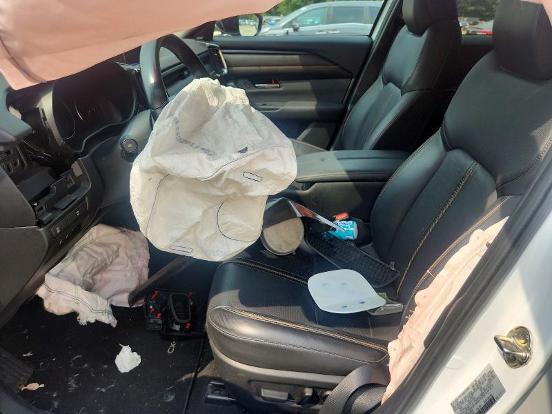 2023 Mazda Cx-50 VIN 7MMVABEM0PN108593 COPART salvage auction — FRONT END, Md - Cert Of Salvage > 75% Damage, sold $325 on 2026-07-28 (photo 7)